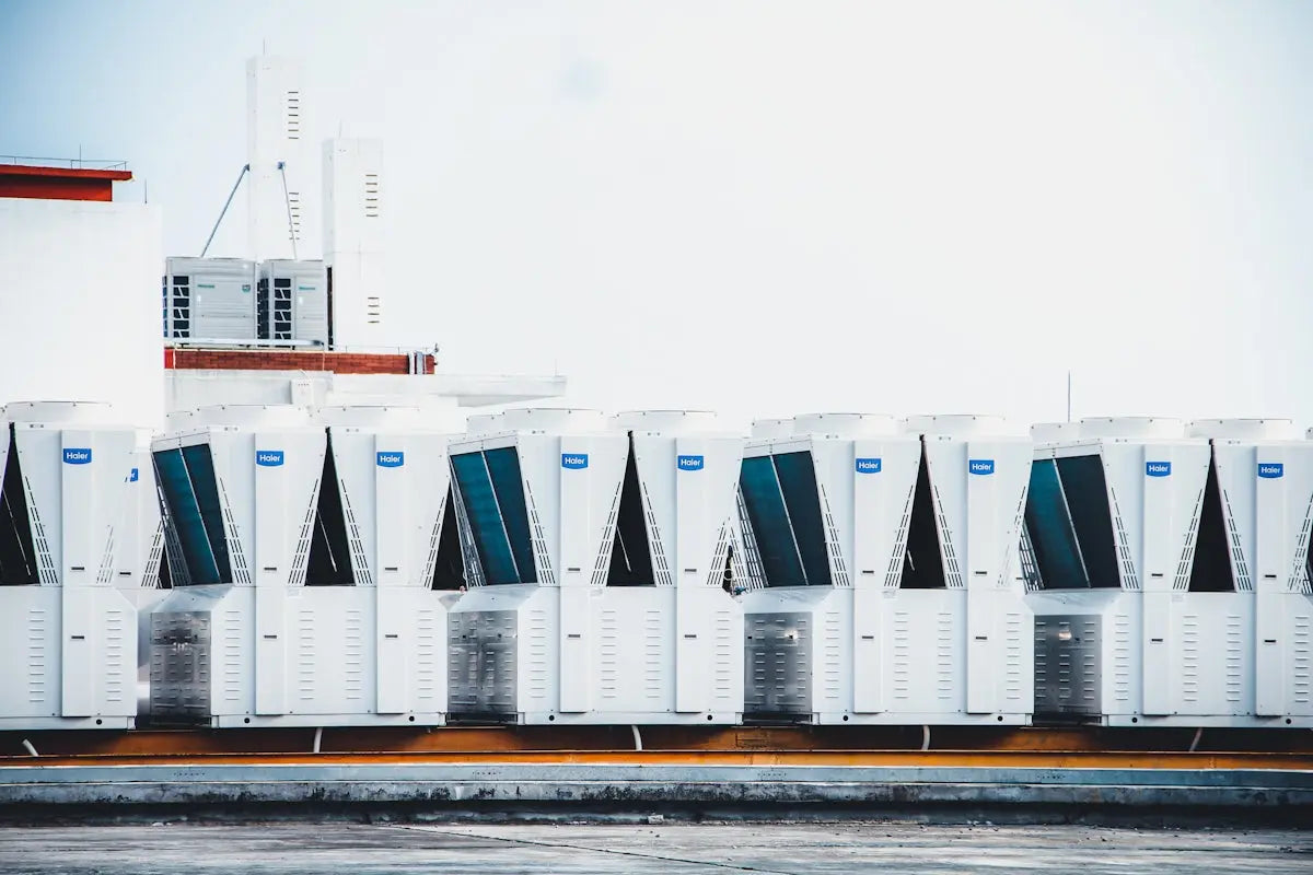 Explaining the Benefits of Using Dehumidifiers at Home